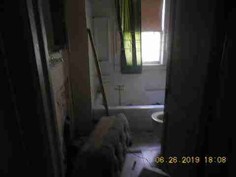 12794 Strathmoor (16)_m.jpg